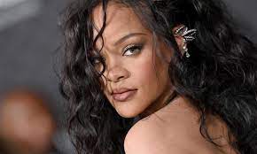 rihanna releases her solo